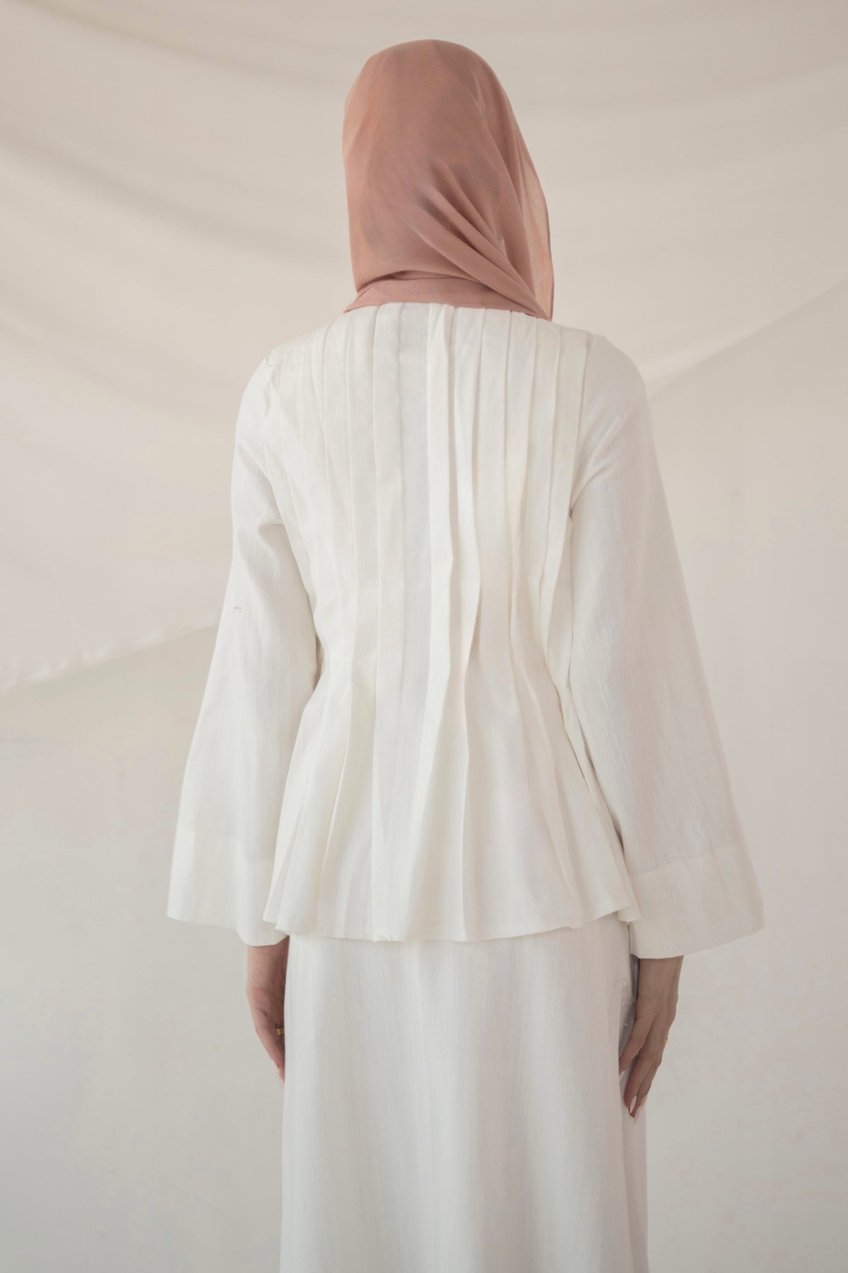 Amber Set- Off White