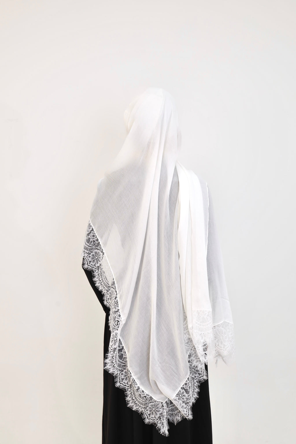 Lace Modal-White