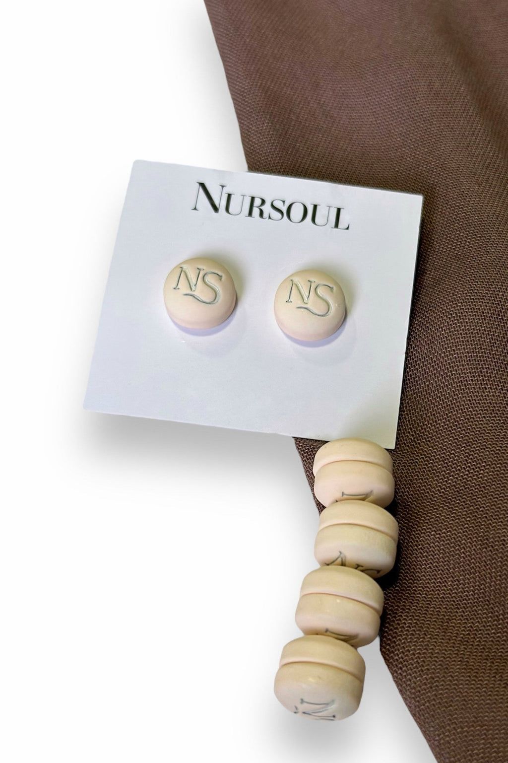 Magnet Pins - Beige